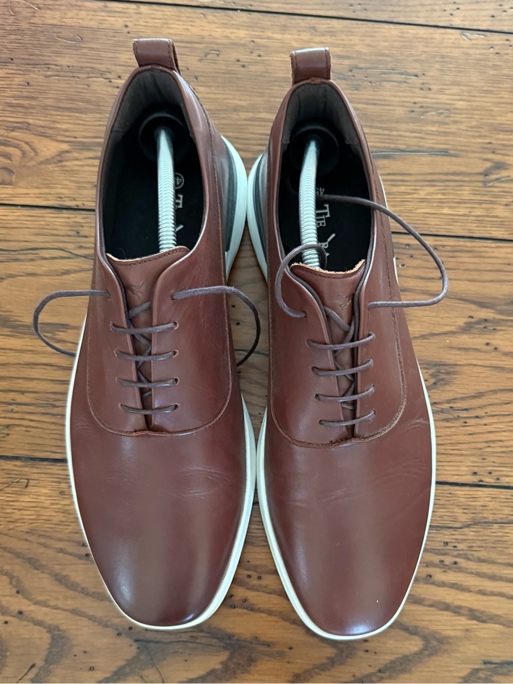 Men's Brown wolf and shepherd crossovers